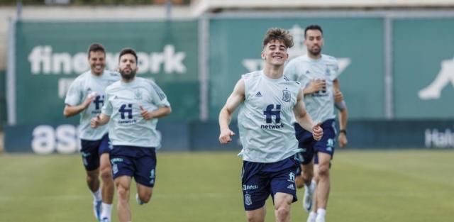 加维、埃里克·加西亚都是恩里克关系户？